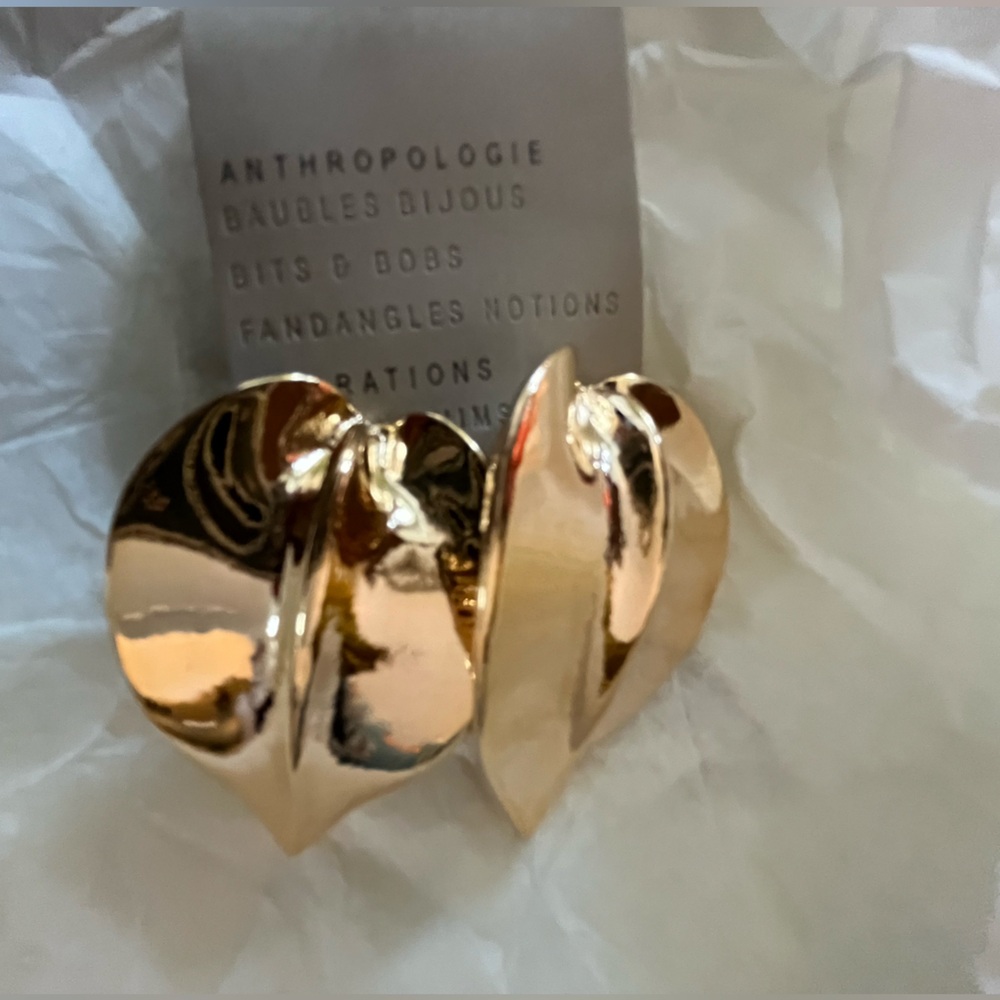 NWT Anthropologie 14KT Gold Plated Leaf Drop Earrings Gold - Picture 8 of 11